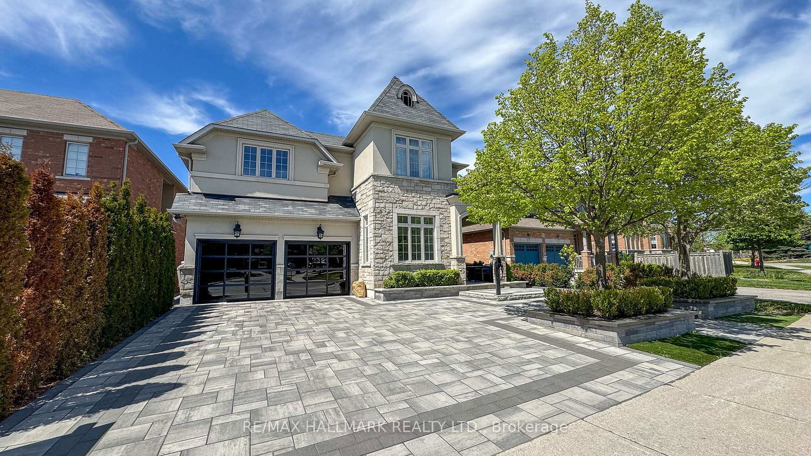 1135-cenotaph-boulevard-newmarket-ontario-n12841760