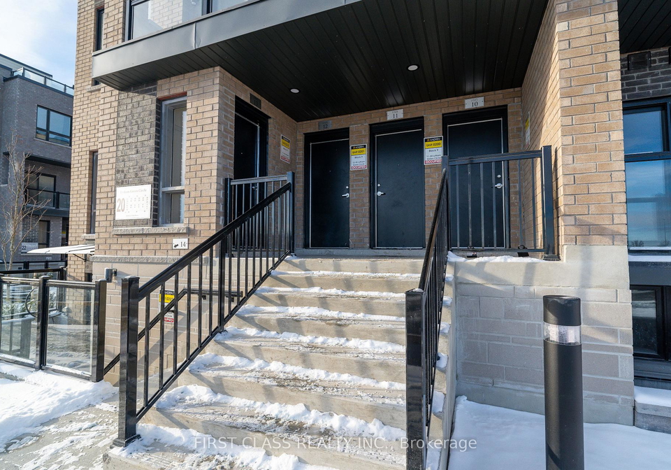 20-lytham-green-circle-newmarket-ontario-n12842672