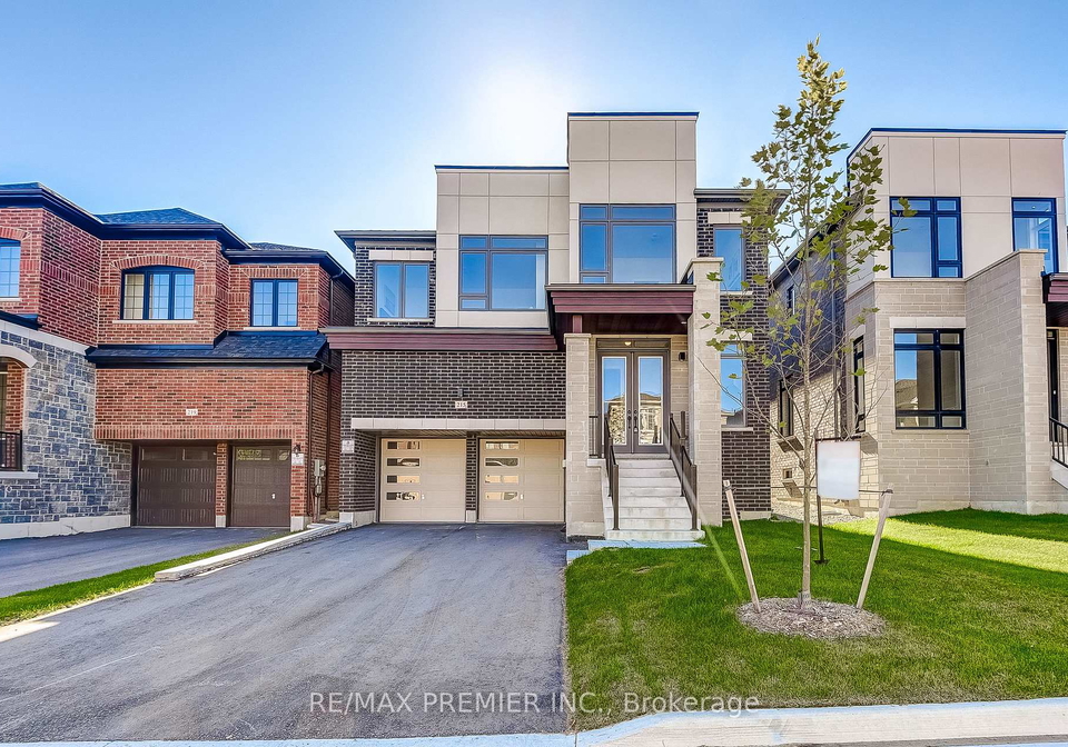 215-fallharvest-way-whitchurch-stouffville-ontario-n12843138
