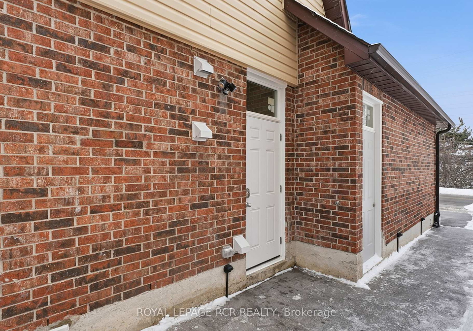 74-old-yonge-street-aurora-ontario-n12843264