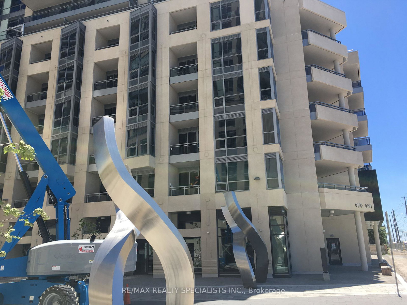 9191-yonge-street-richmond-hill-ontario-n12843332