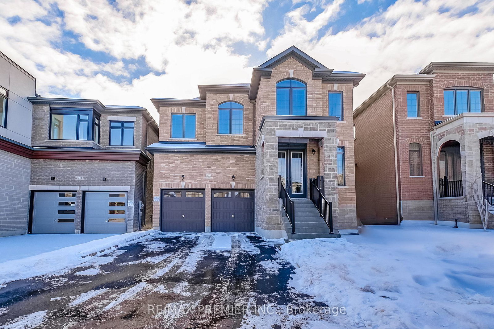 207-fallharvest-way-whitchurch-stouffville-ontario-n12843424
