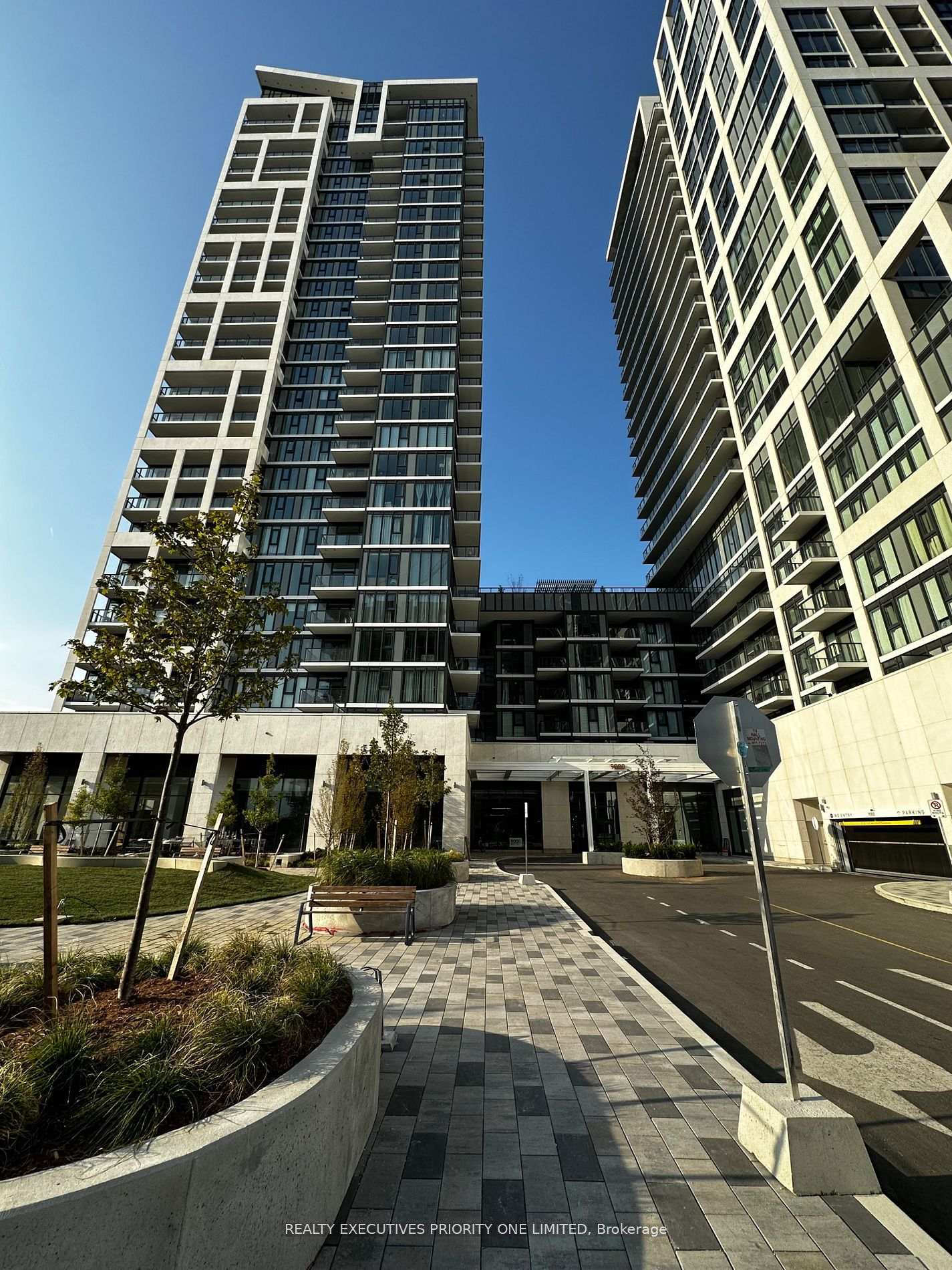 9000-jane-street-vaughan-ontario-n12843586