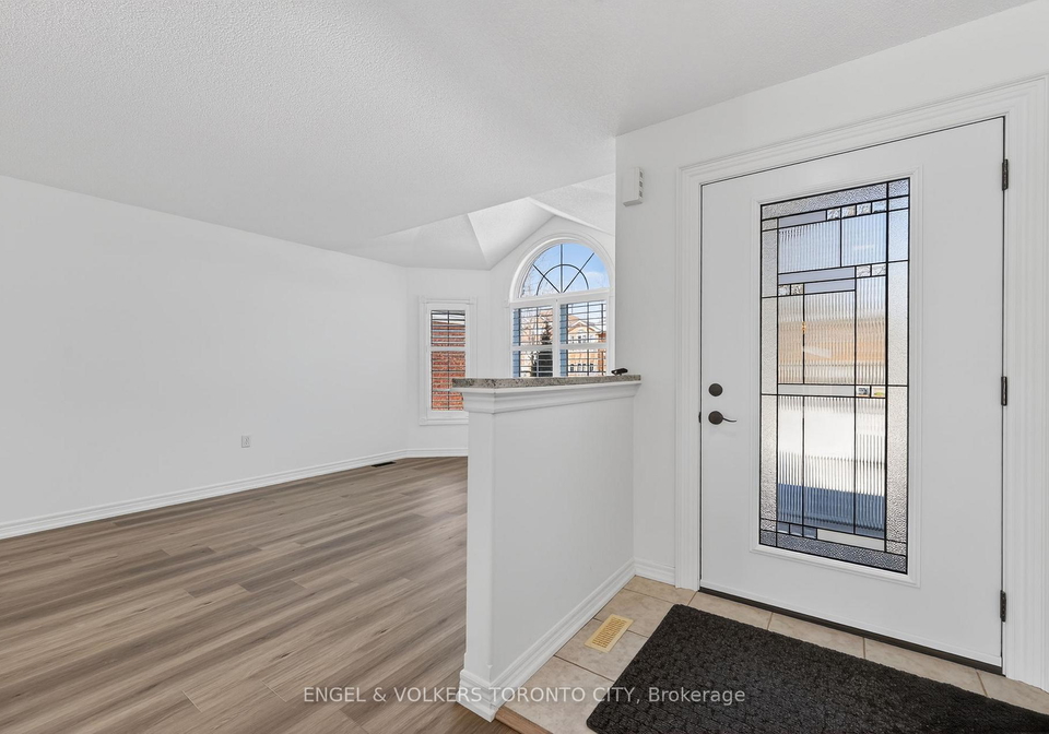 130-metcalfe-drive-bradford-west-gwillimbury-ontario-n12844162