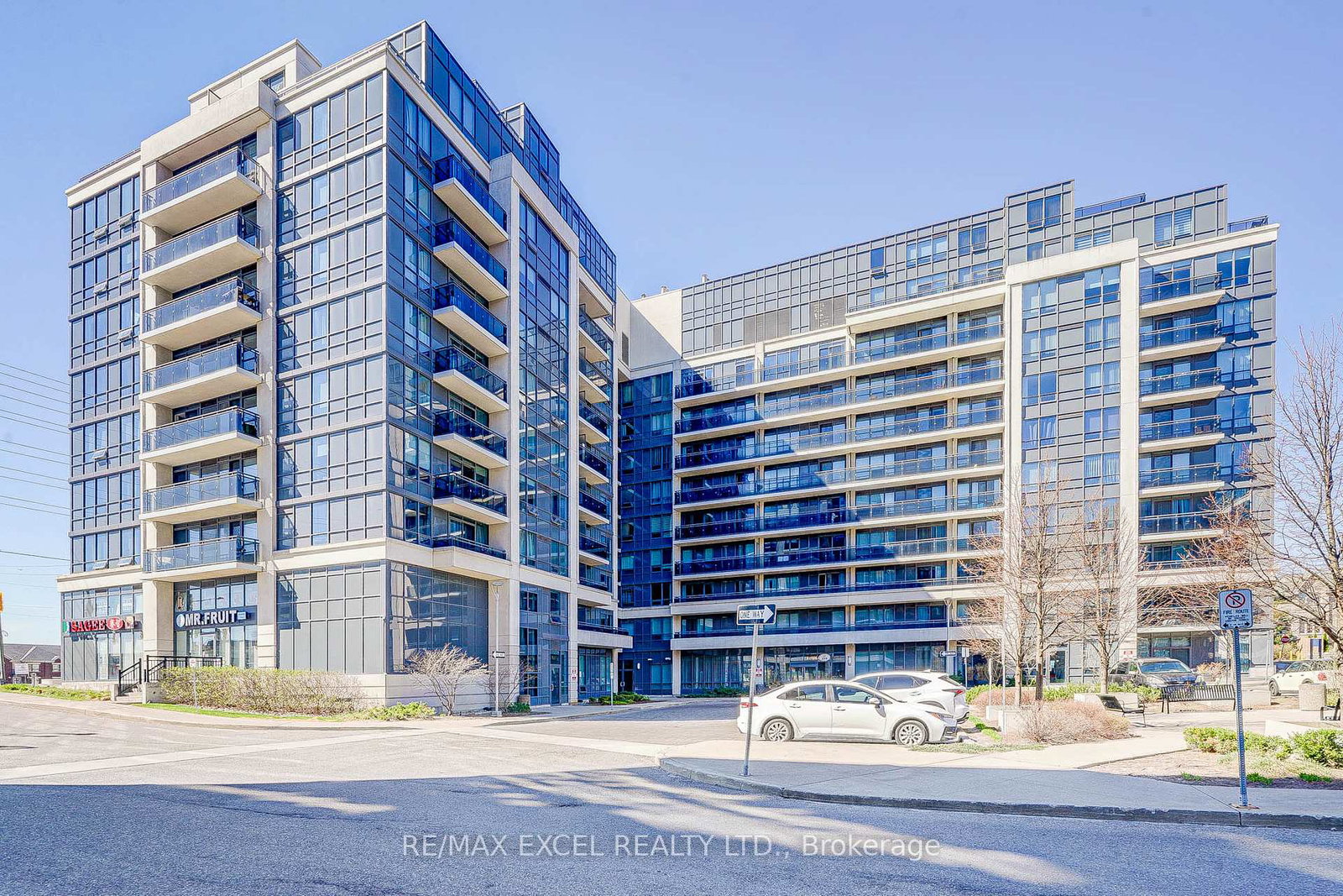 370-highway-7-road-e-richmond-hill-ontario-n12844544