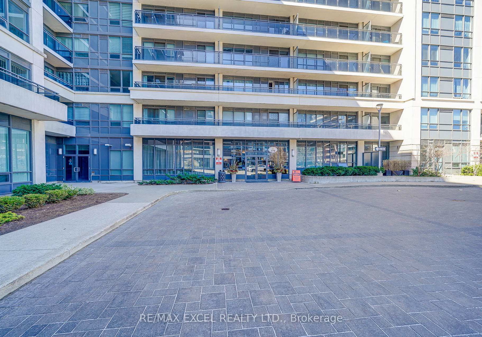 370-highway-7-road-e-richmond-hill-ontario-n12844544