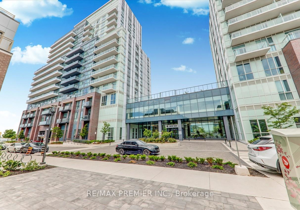 10-honeycrisp-street-vaughan-ontario-n12846074
