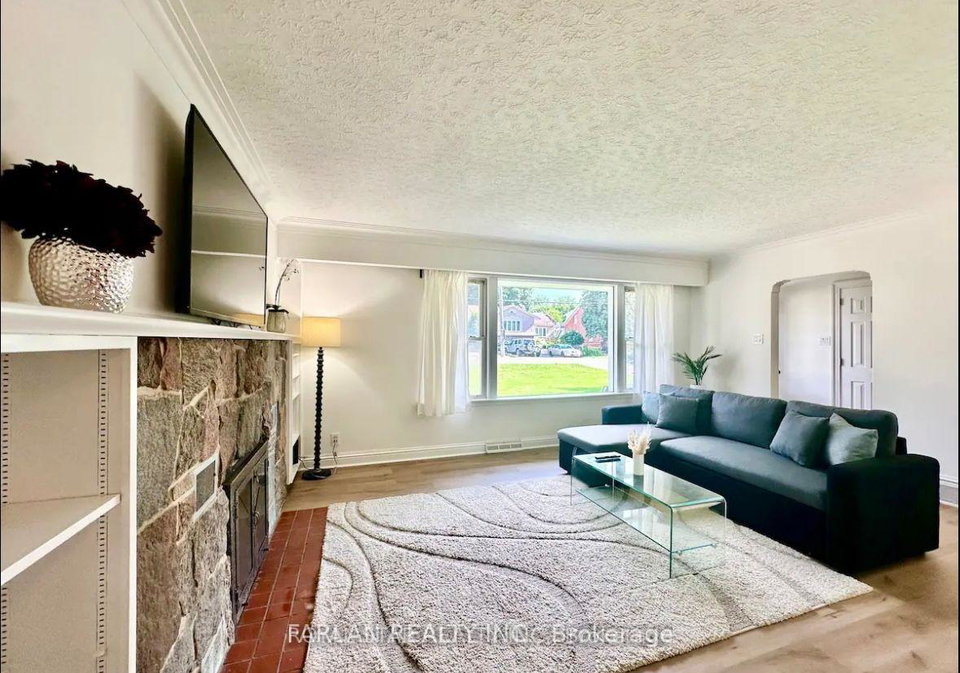 38-lake-avenue-richmond-hill-ontario-n12846096