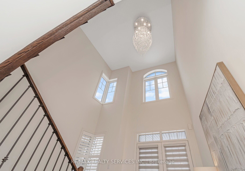 564-mactier-drive-vaughan-ontario-n12847968