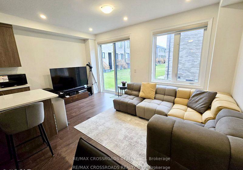 12-schmeltzer-crescent-richmond-hill-ontario-n12849164