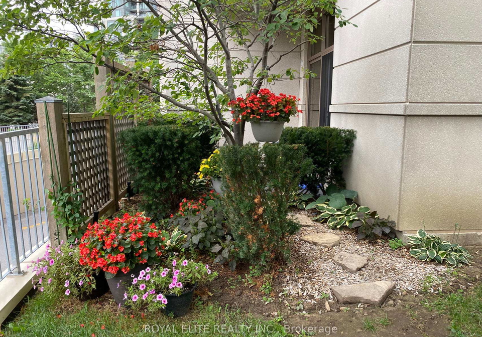 39-galleria-parkway-markham-ontario-n12851066