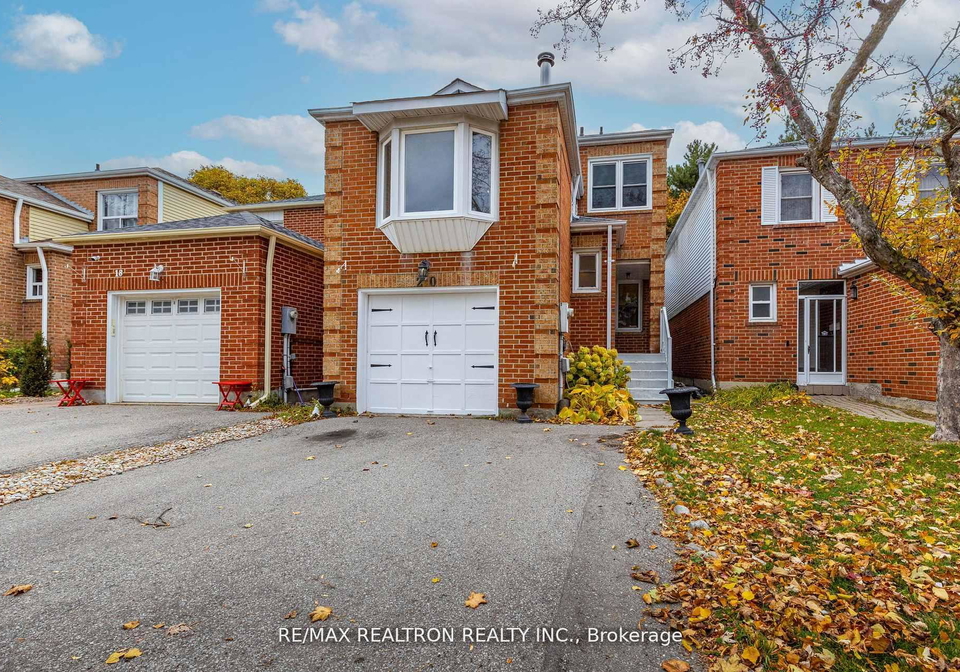 20-jonathan-gate-vaughan-ontario-n12851808