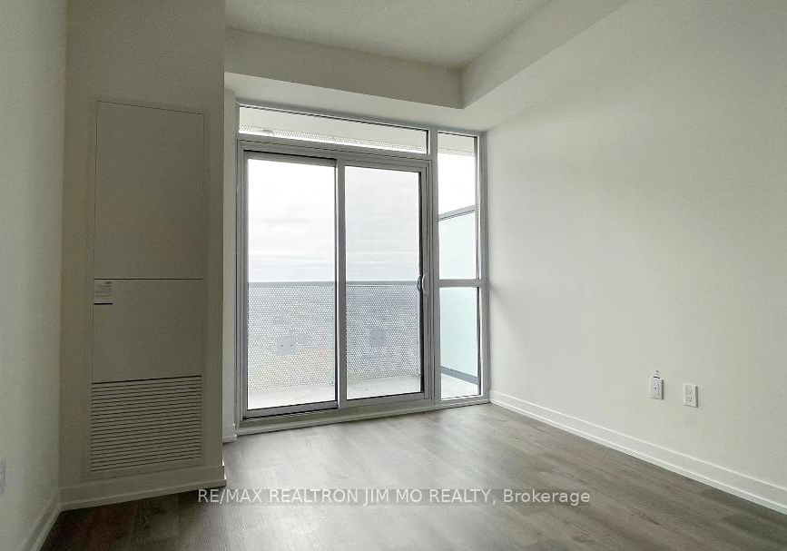 8-interchange-way-vaughan-ontario-n12852684