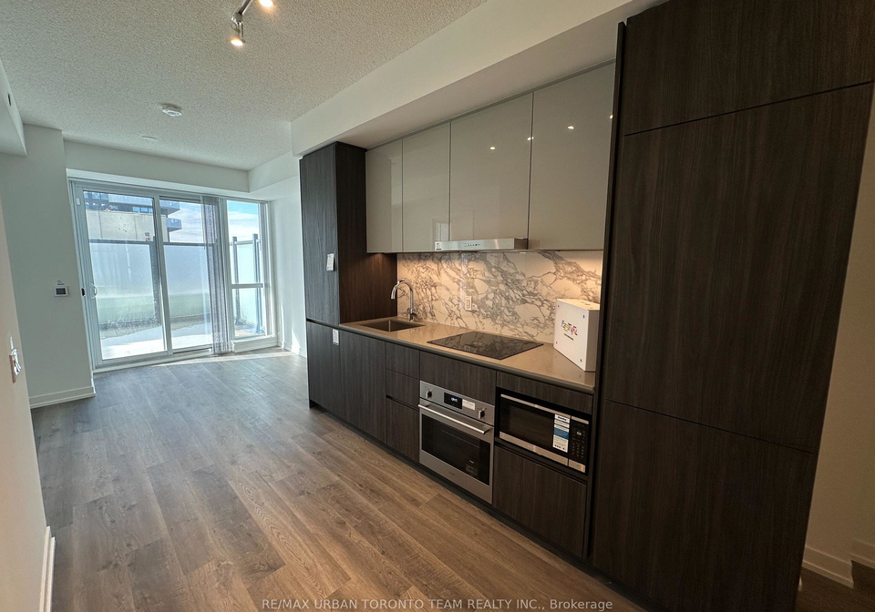 8-interchange-way-vaughan-ontario-n12855090