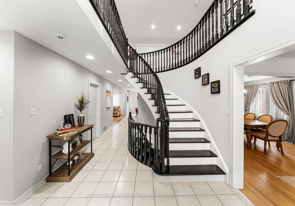 27-savoy-crescent-vaughan-ontario-n12855168