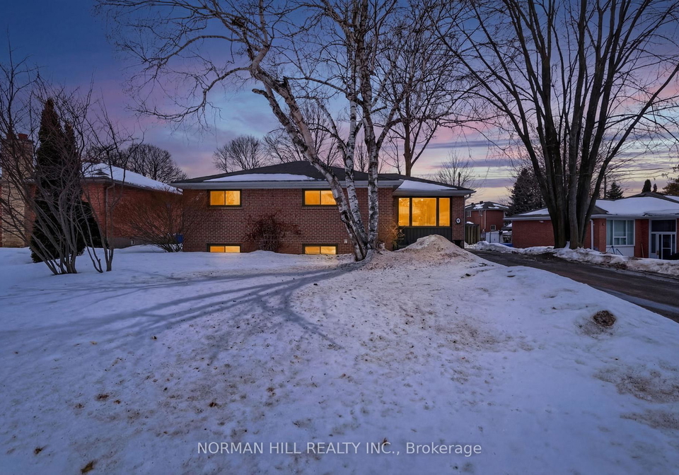 4-patrick-drive-aurora-ontario-n12856532