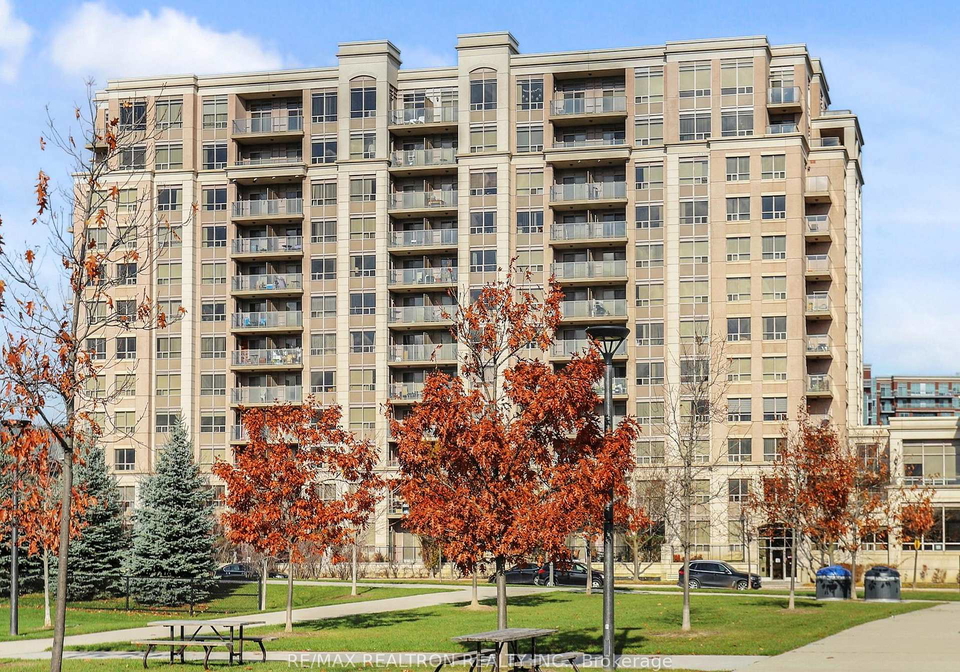 37-galleria-parkway-markham-ontario-n12856632