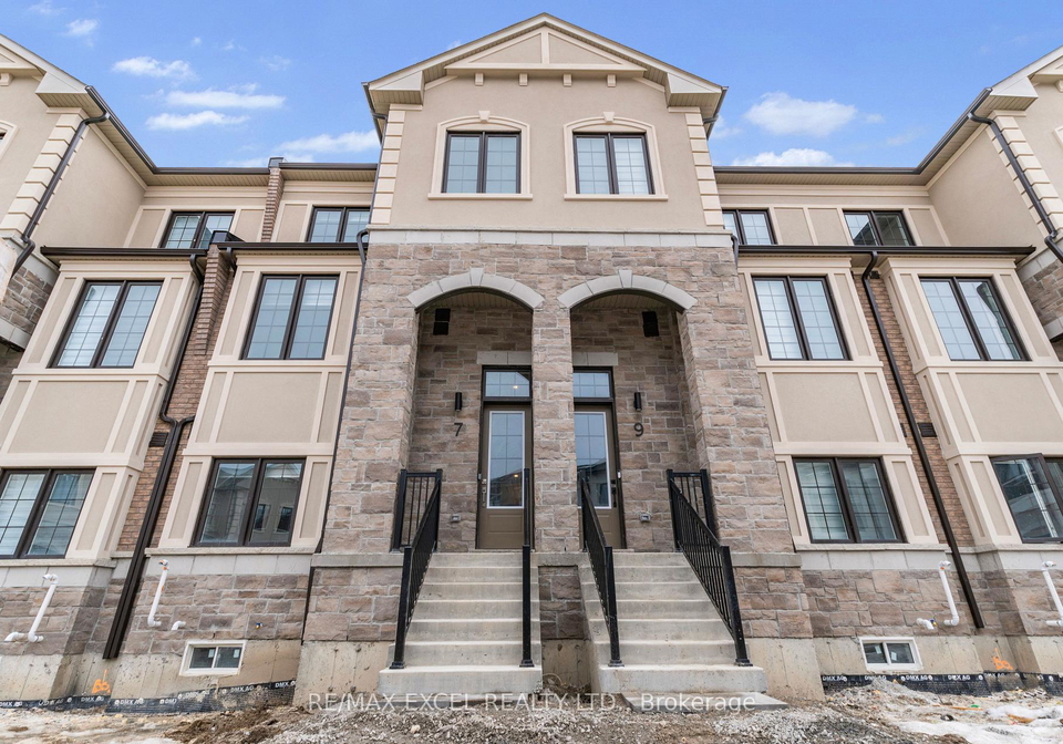 7-peace-lane-richmond-hill-ontario-n12857378