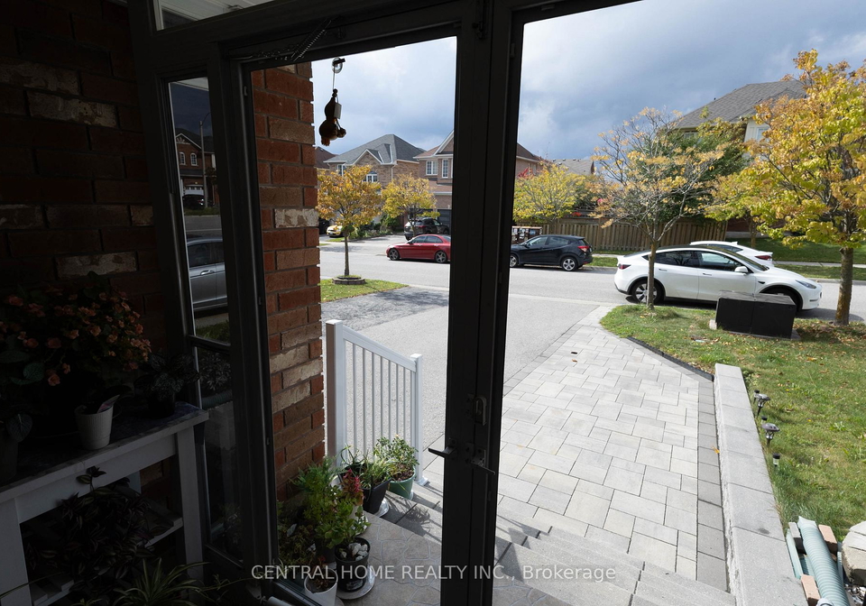 165-manorheights-street-richmond-hill-ontario-n12858770