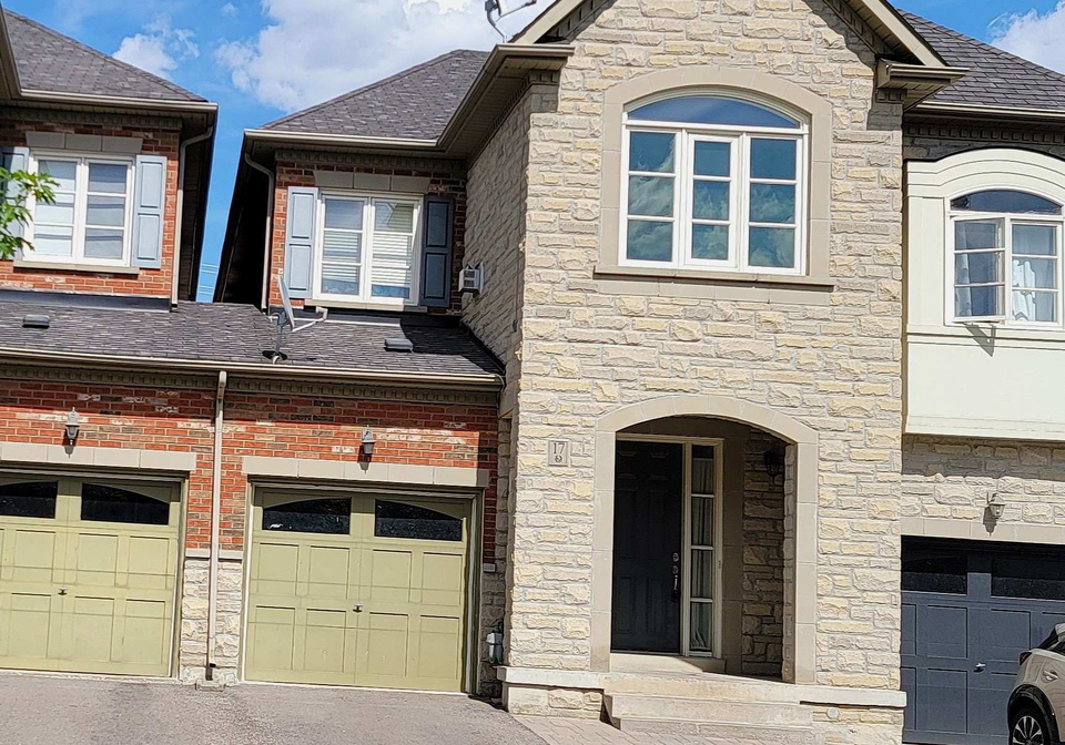 17-mill-river-drive-vaughan-ontario-n12858832