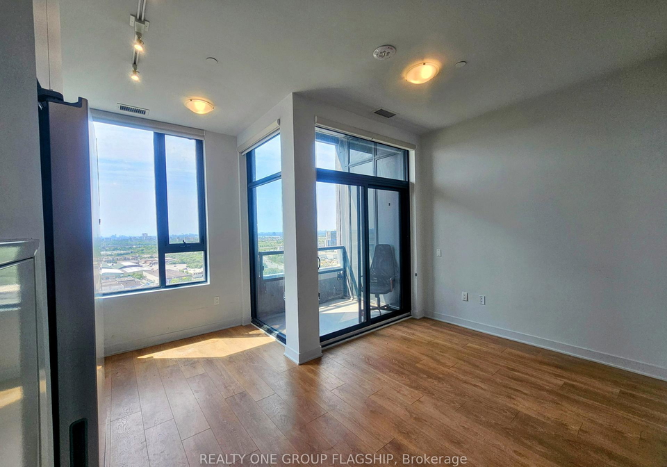 2920-highway-7-vaughan-ontario-n12859608