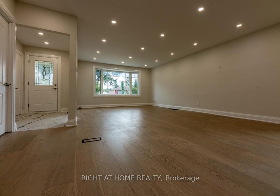 343-boisdale-avenue-richmond-hill-ontario-n12859910
