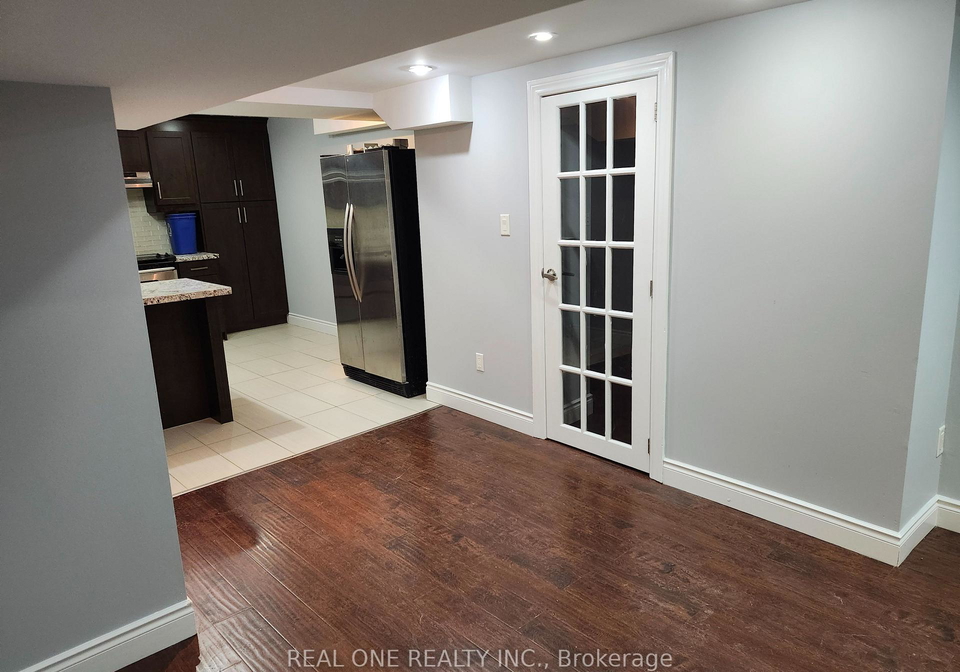 107-golden-orchardbsmt-road-vaughan-ontario-n12860340