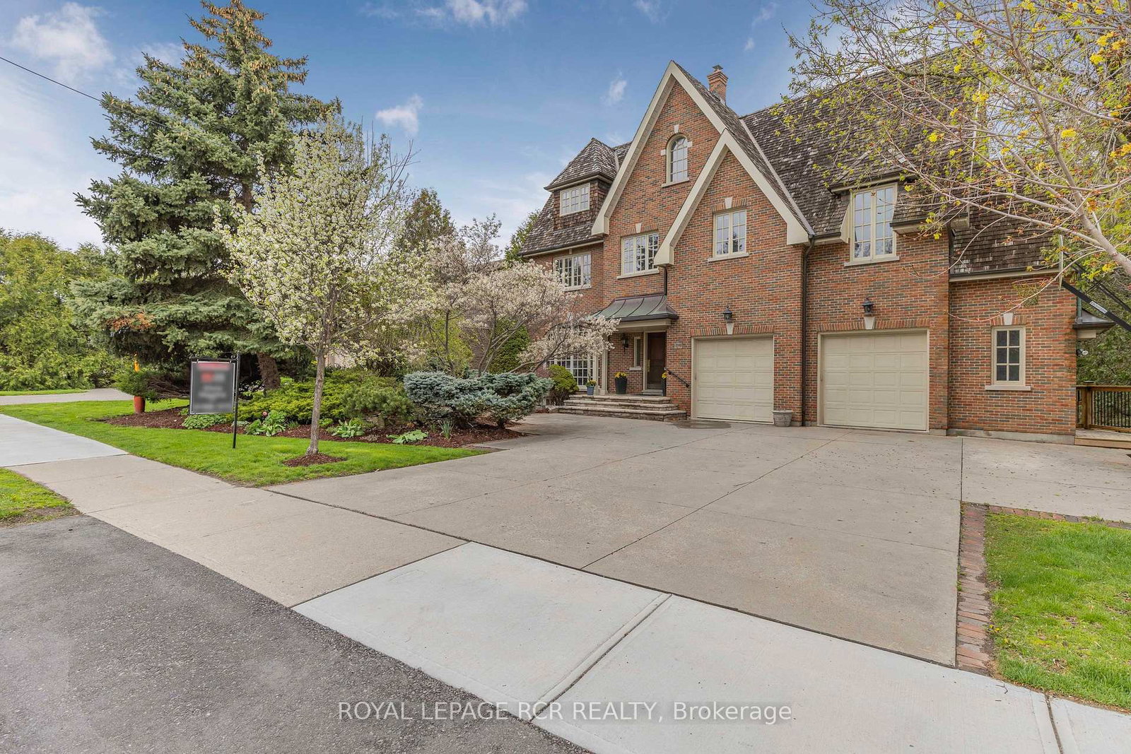 34-garden-avenue-richmond-hill-ontario-n12860670