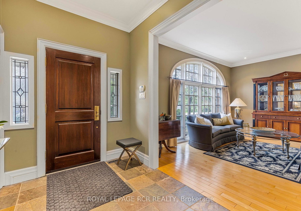34-garden-avenue-richmond-hill-ontario-n12860670