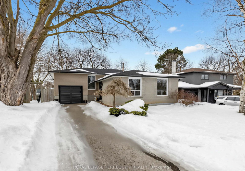8-william-smart-road-new-tecumseth-ontario-n12861314