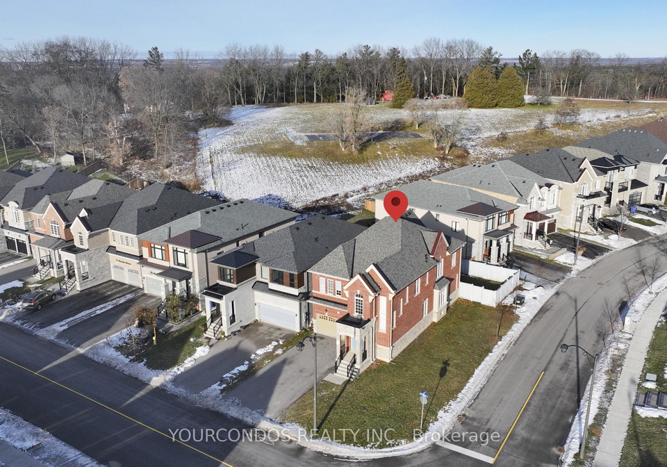 100-beckett-avenue-east-gwillimbury-ontario-n12861782