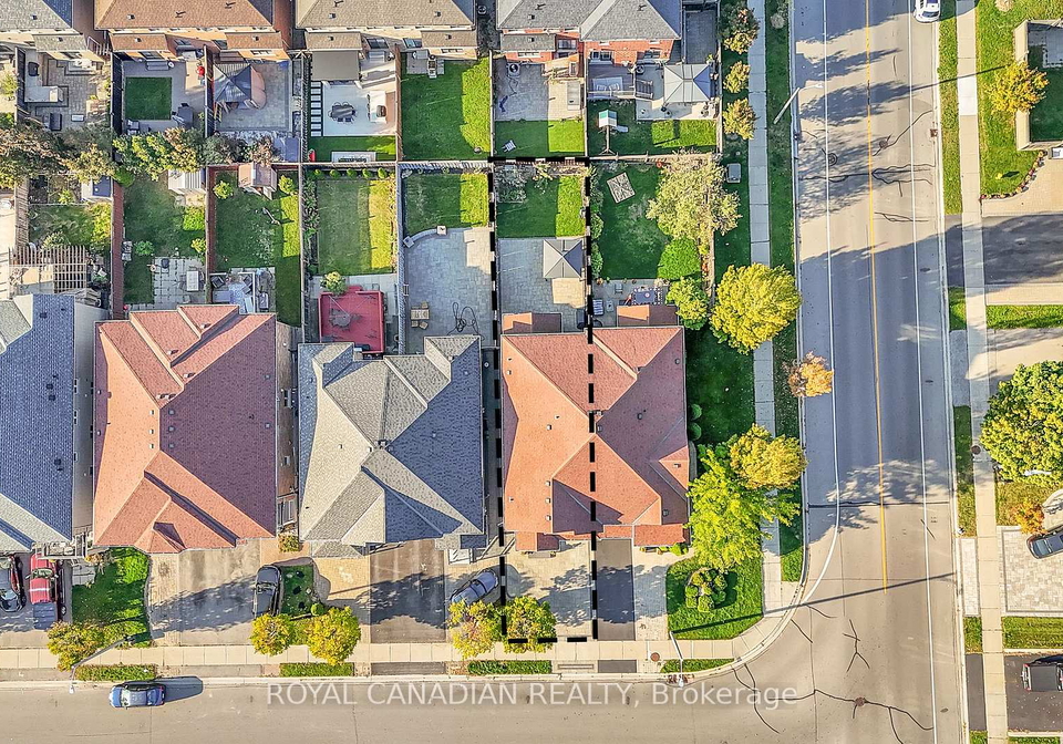 6-mediterra-drive-vaughan-ontario-n12862374