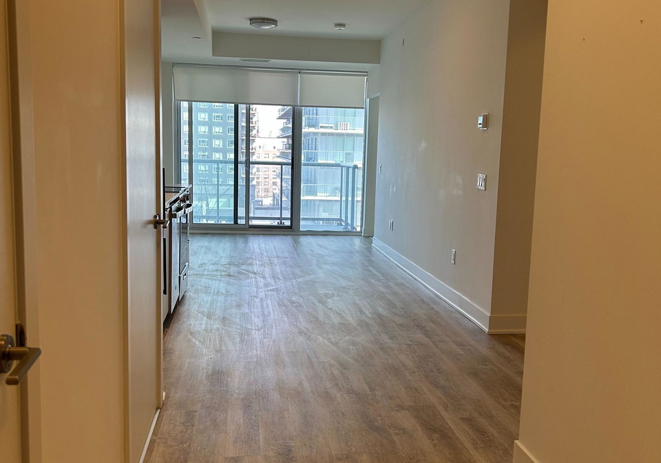 185-deerfield-drive-newmarket-ontario-n12864366