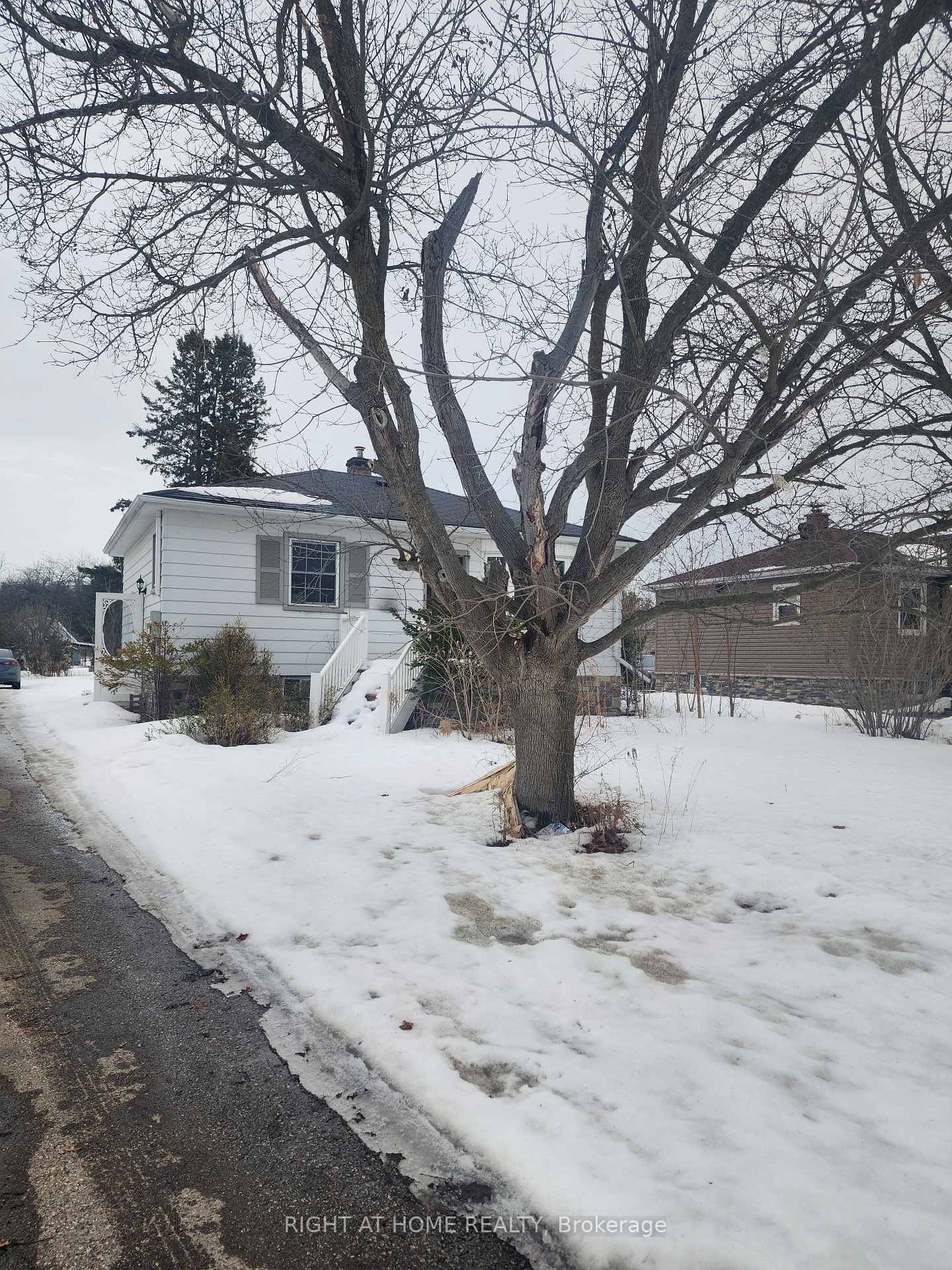 20145-bathurst-street-east-gwillimbury-ontario-n12864412