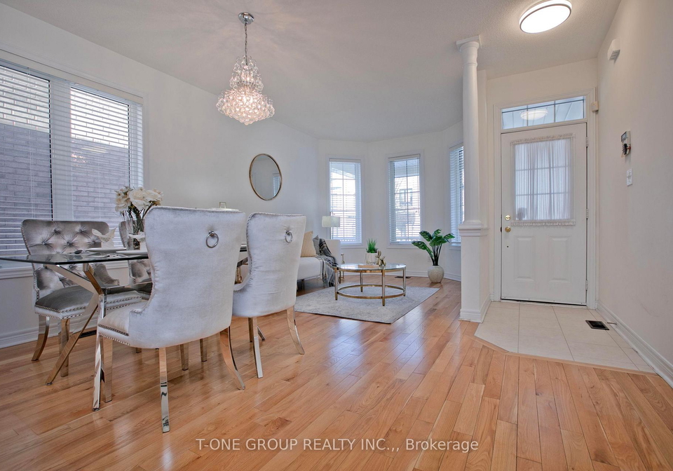 32-alexander-lawrie-avenue-markham-ontario-n12864662