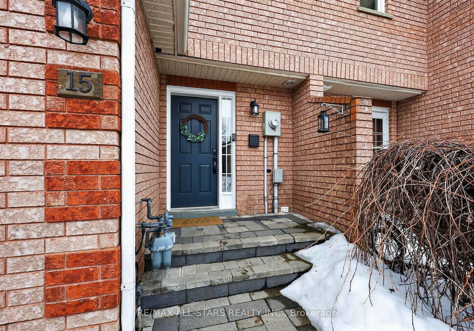 15-lancaster-court-georgina-ontario-n12864840