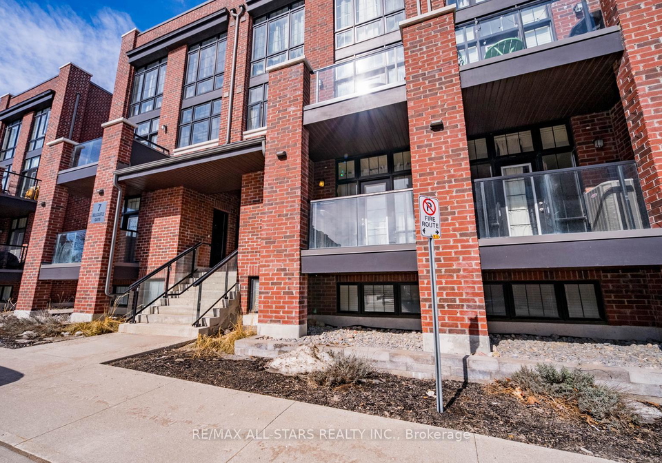 7-bellcastle-gate-whitchurch-stouffville-ontario-n12864894