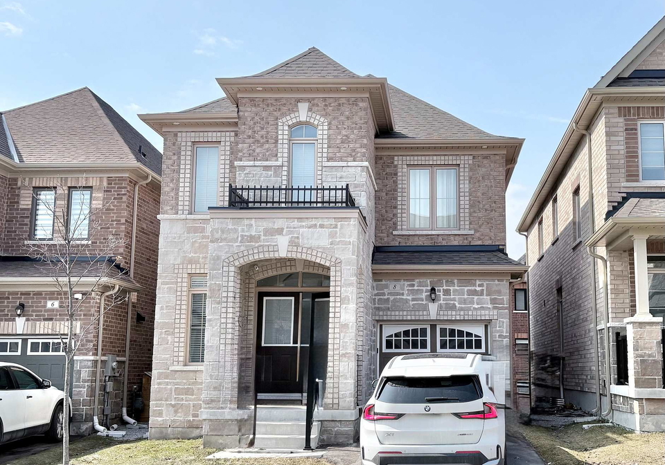 8-viola-street-east-gwillimbury-ontario-n12865232