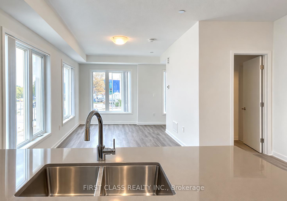 151-honeycrisp-crescent-vaughan-ontario-n12865774