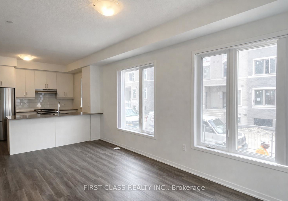 151-honeycrisp-crescent-vaughan-ontario-n12865774