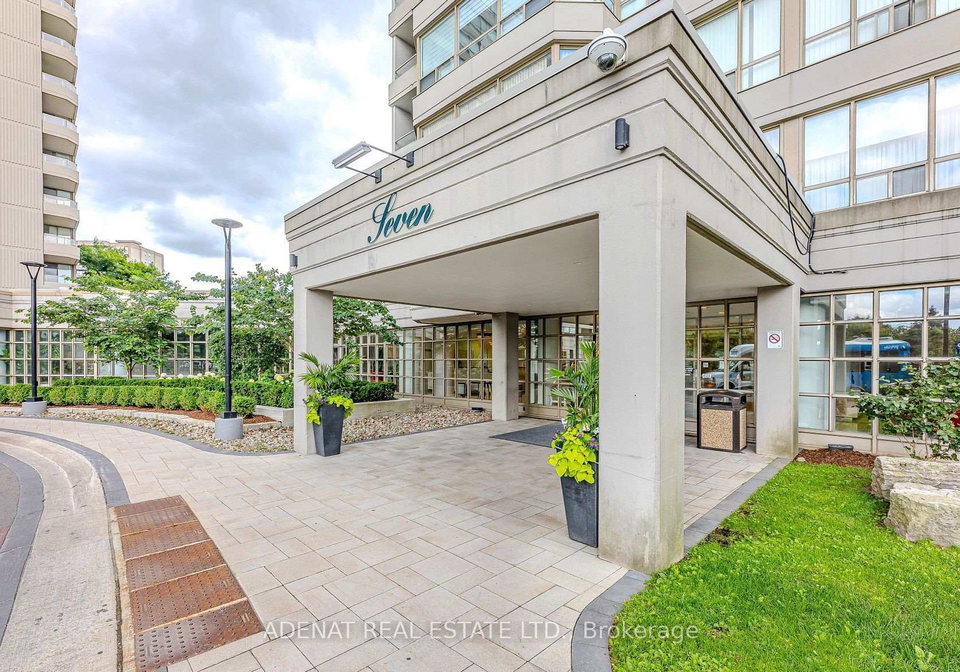 7-townsgate-drive-vaughan-ontario-n12866728