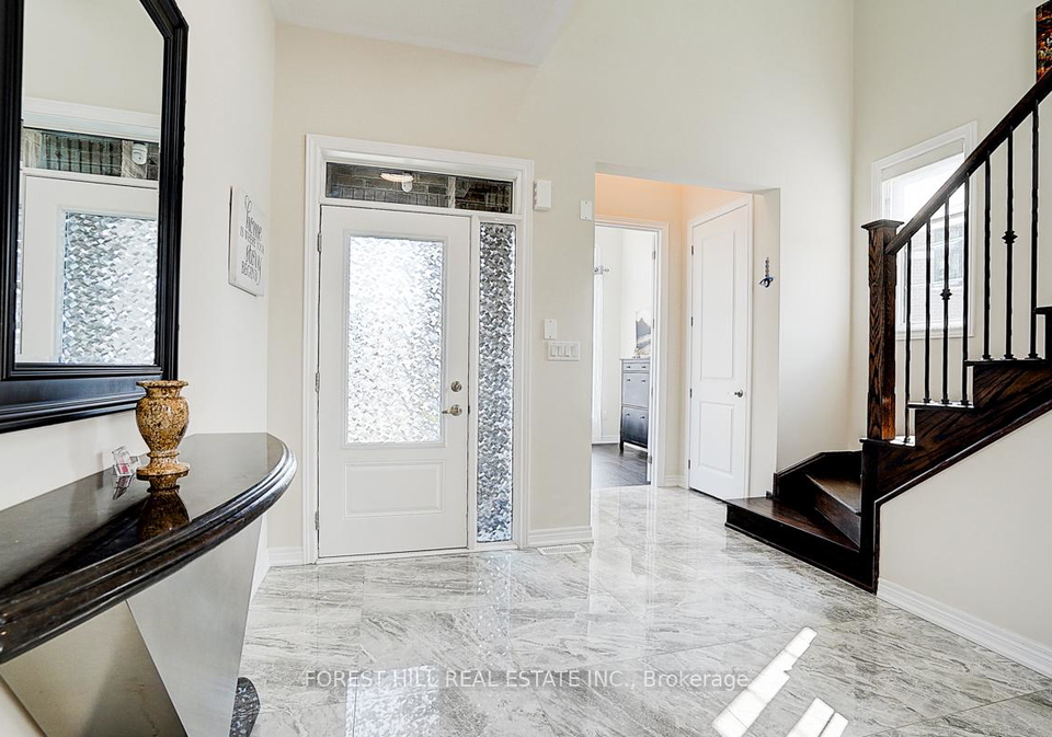 21-dorothy-caine-crescent-georgina-ontario-n12866954