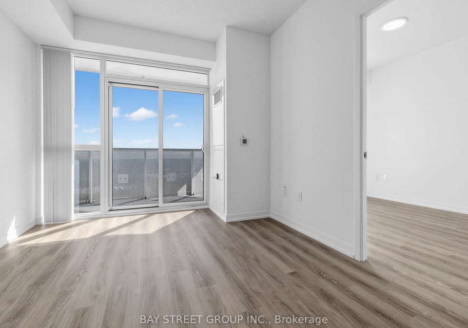 8-interchange-way-vaughan-ontario-n12867096