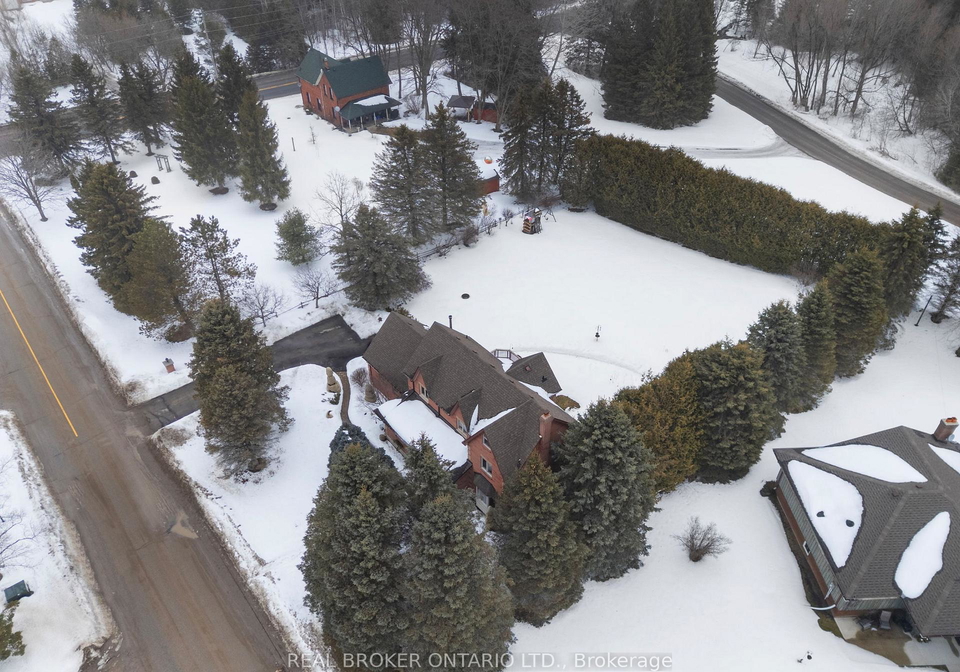 3-mill-run-gate-uxbridge-ontario-n12867594