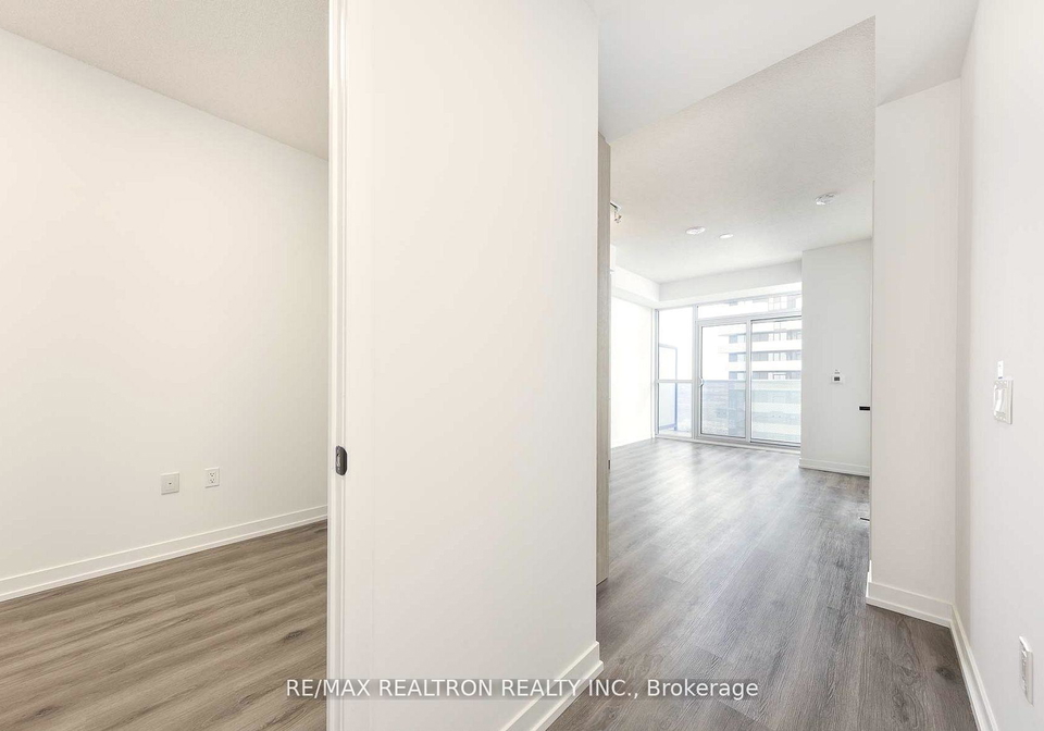 225-commerce-street-e-vaughan-ontario-n12868582