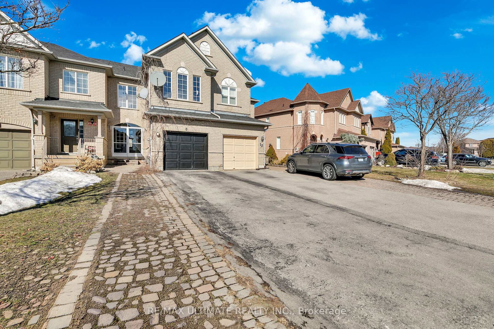 8-kinney-gate-vaughan-ontario-n12869292