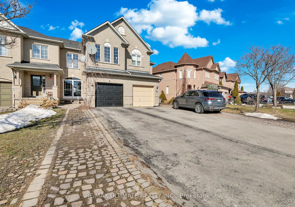 8-kinney-gate-vaughan-ontario-n12869292