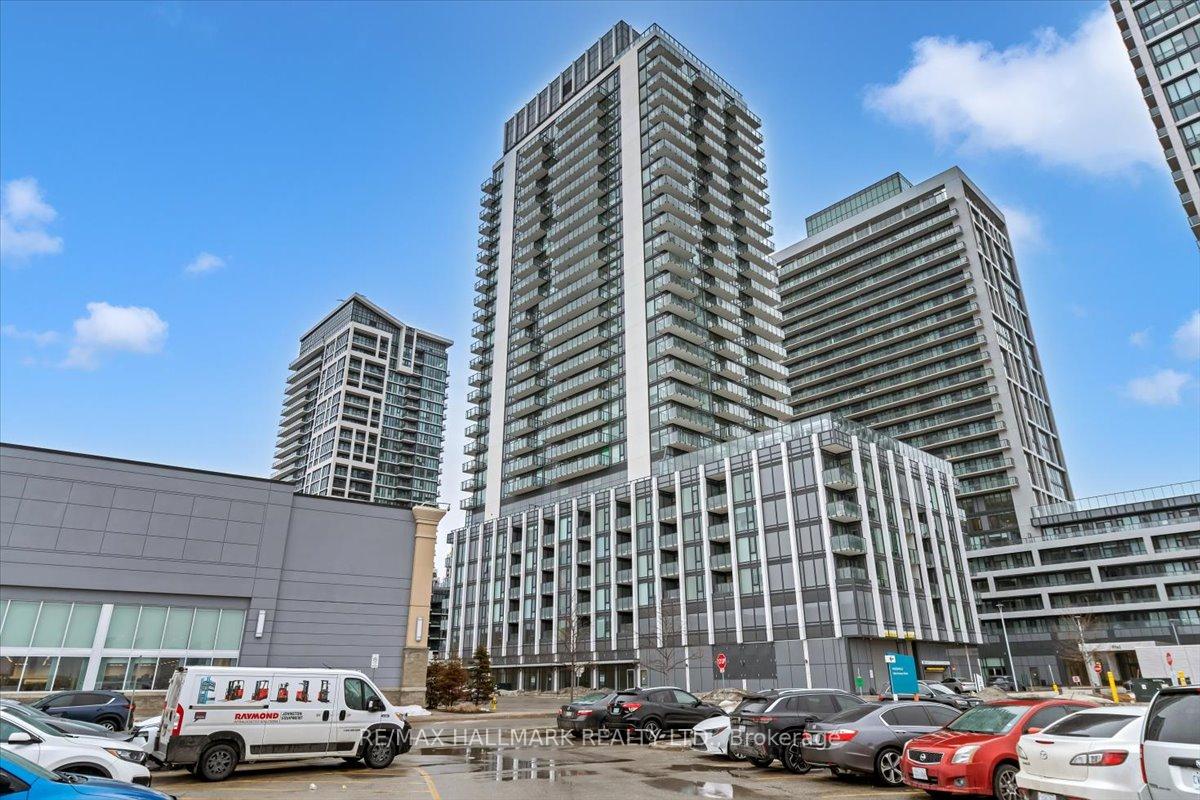 27-korda-gate-vaughan-ontario-n12870284