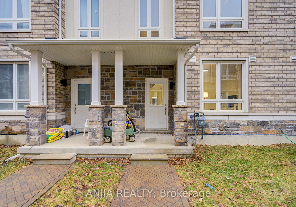 82-chicago-lane-markham-ontario-n12870372