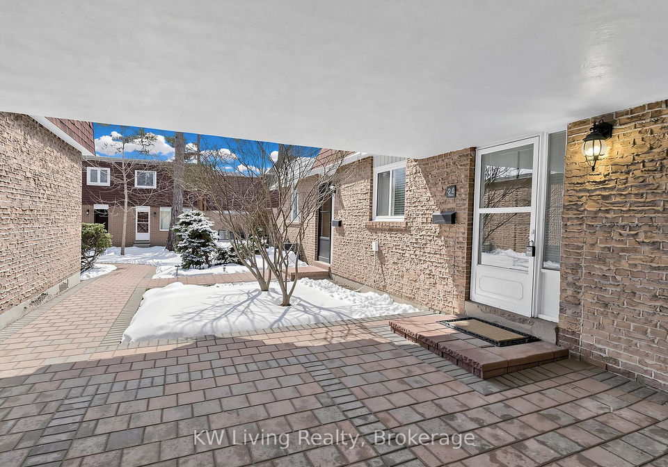 24-the-carriage-way-markham-ontario-n12870870